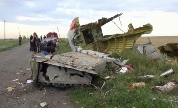 The image shows part of the wreckage of a passenger plane carrying 295 people after it was shot down as it flew over Ukraine (Photo: AP) The image shows part of the wreckage of a passenger plane carrying 295 people after it was shot down as it flew over Ukraine (Photo: AP)